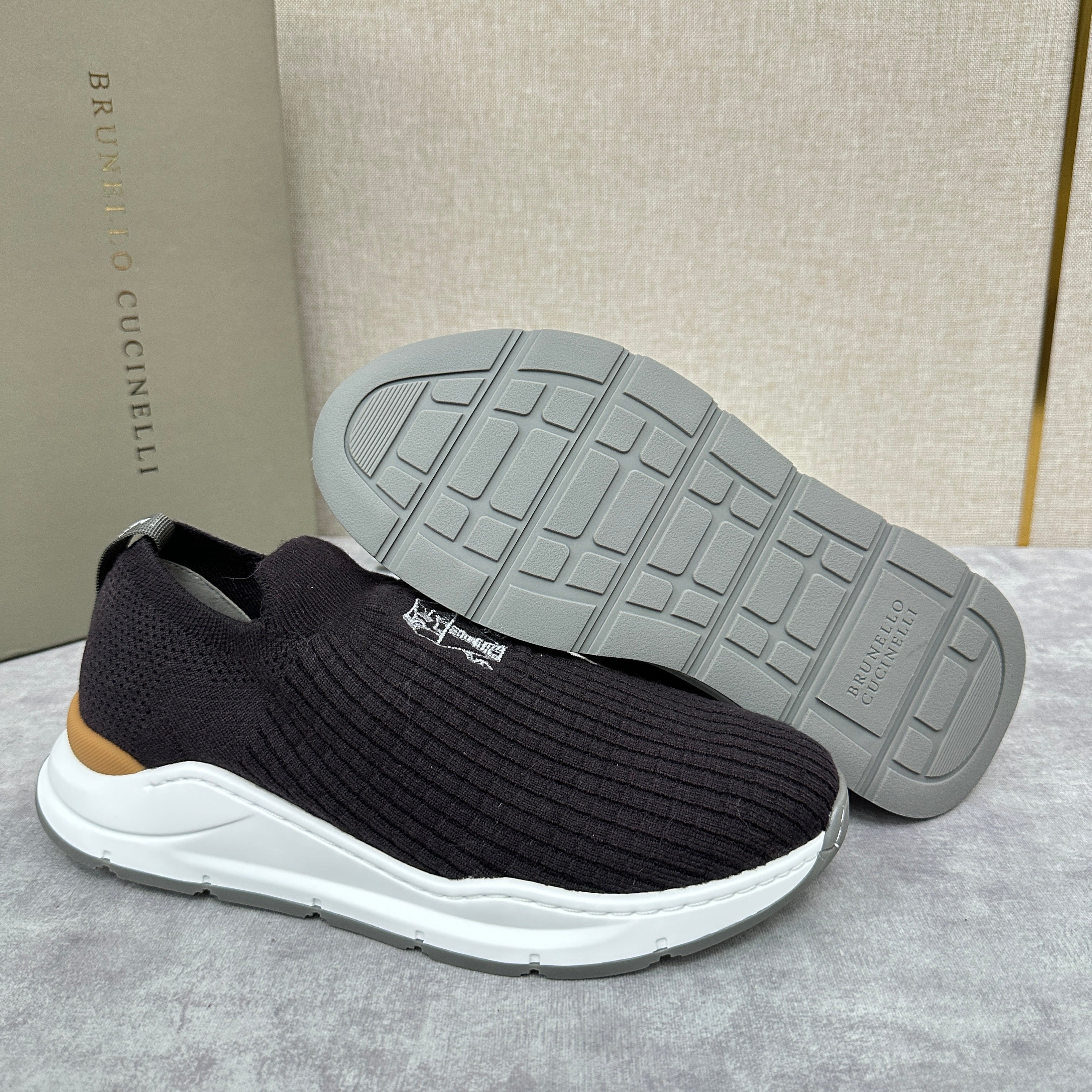 Light grey, Sky blue, Green, Blue and Black Shoes