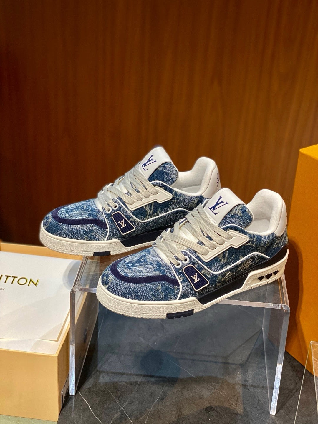 White and Blue Shoes - FashionHype.xyz