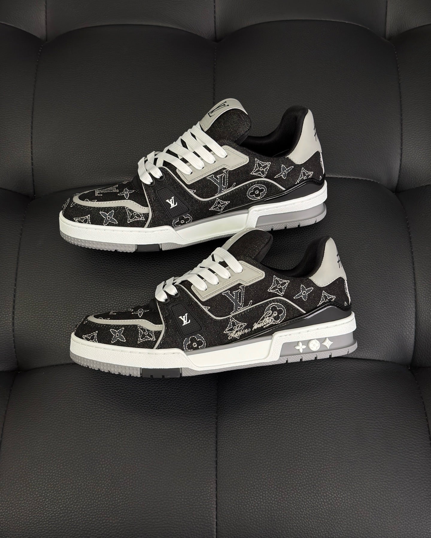 Black white Shoes