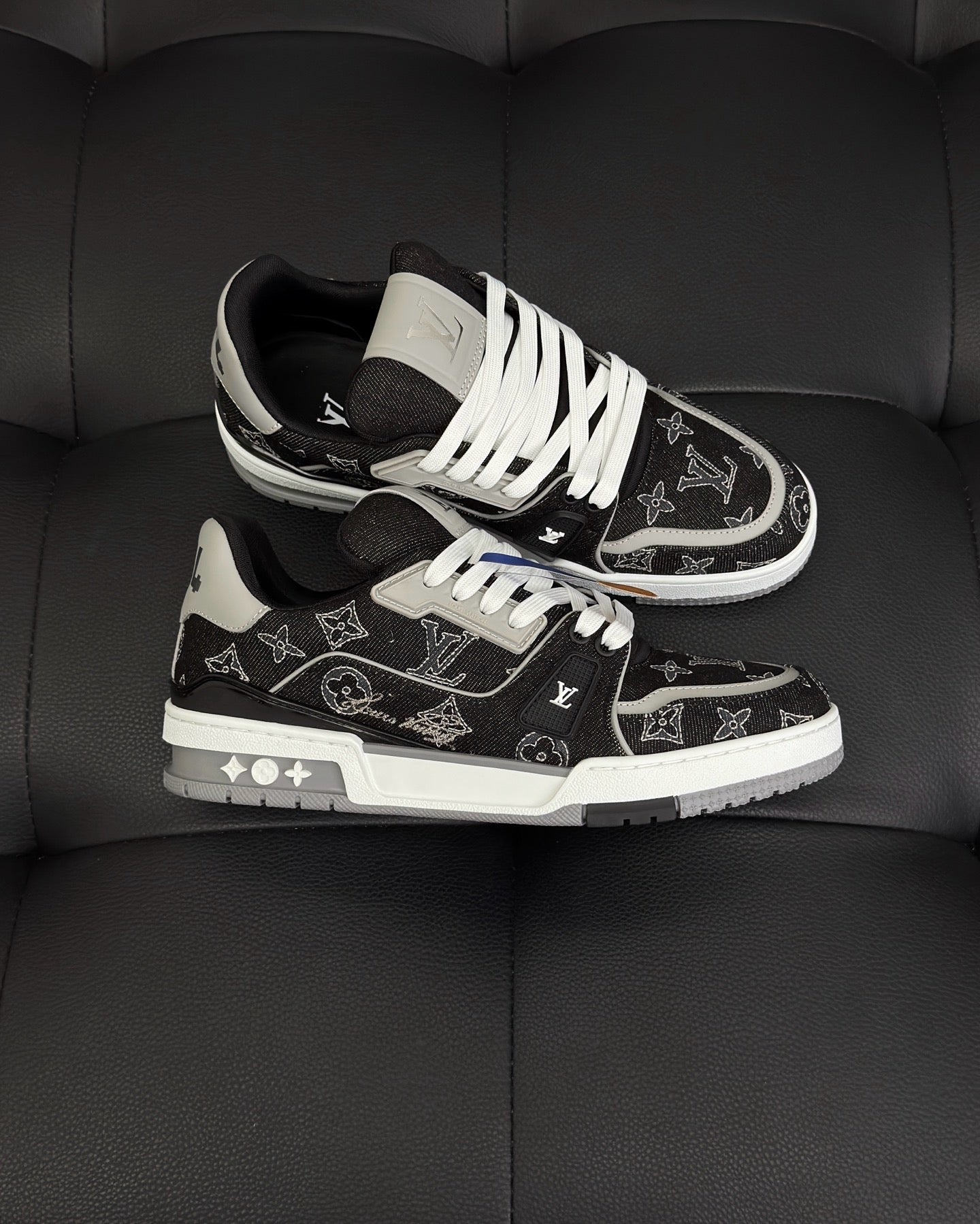 Black white Shoes