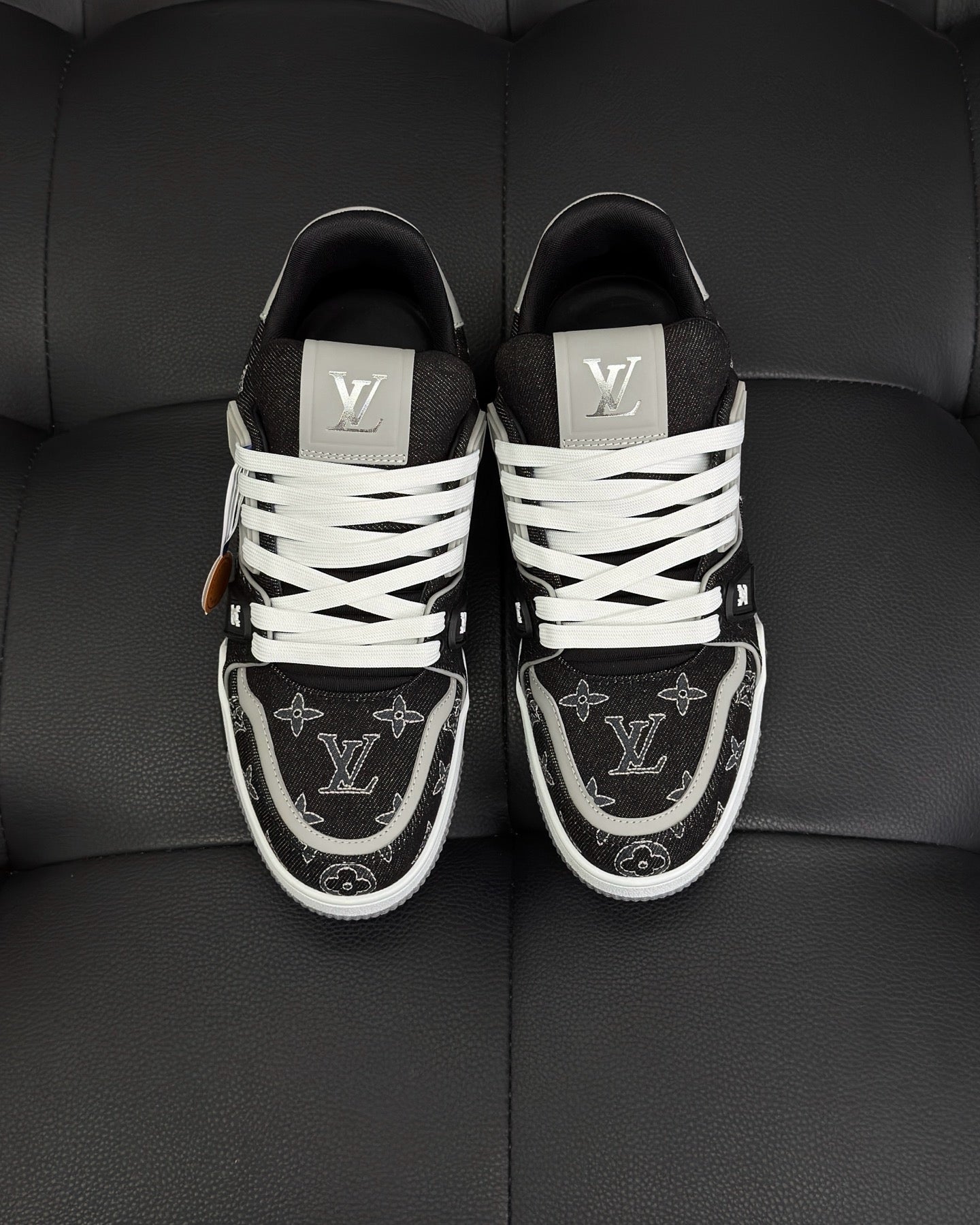 Black white Shoes