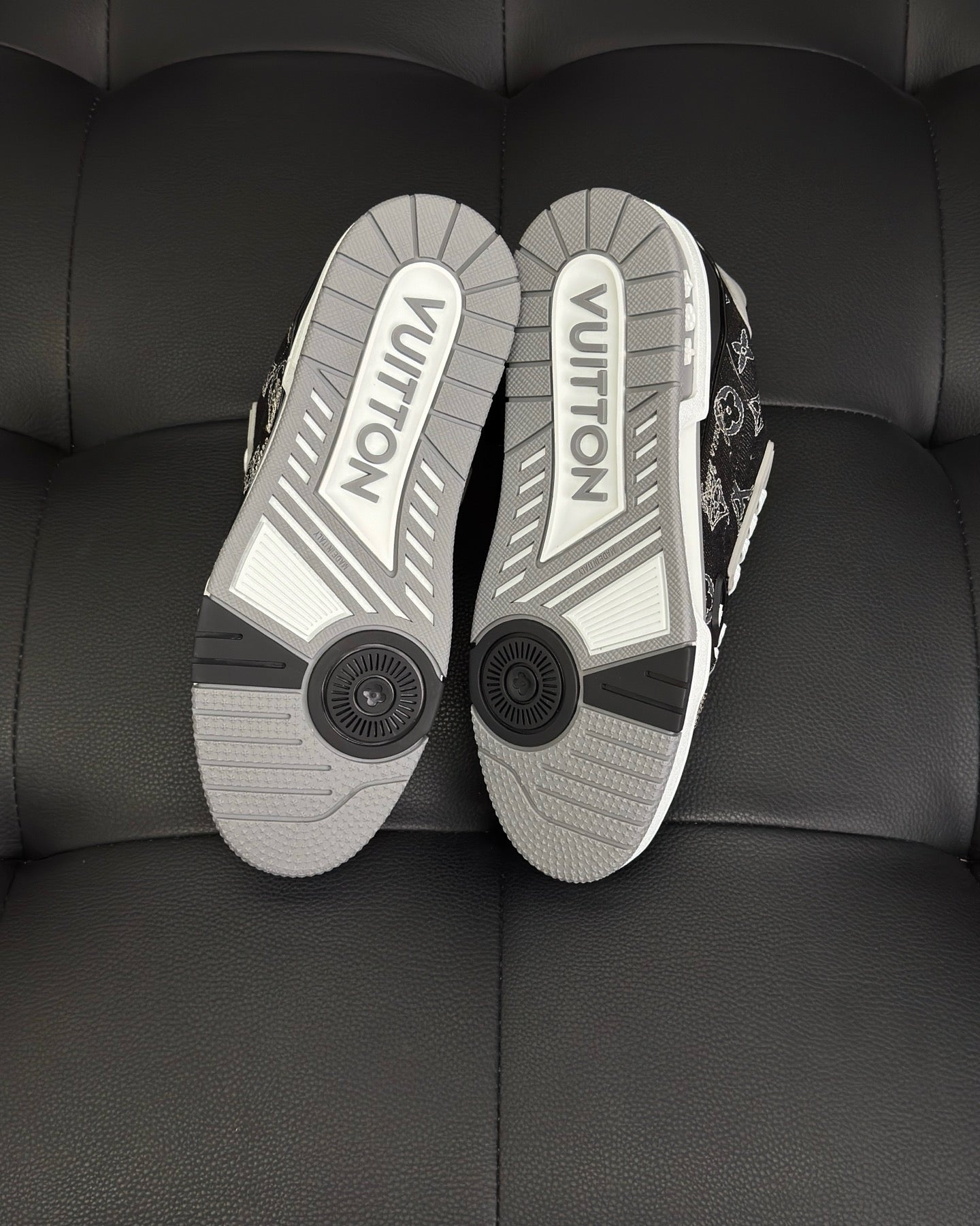 Black white Shoes