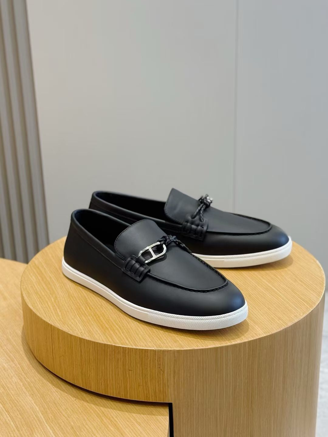 Black Shoes