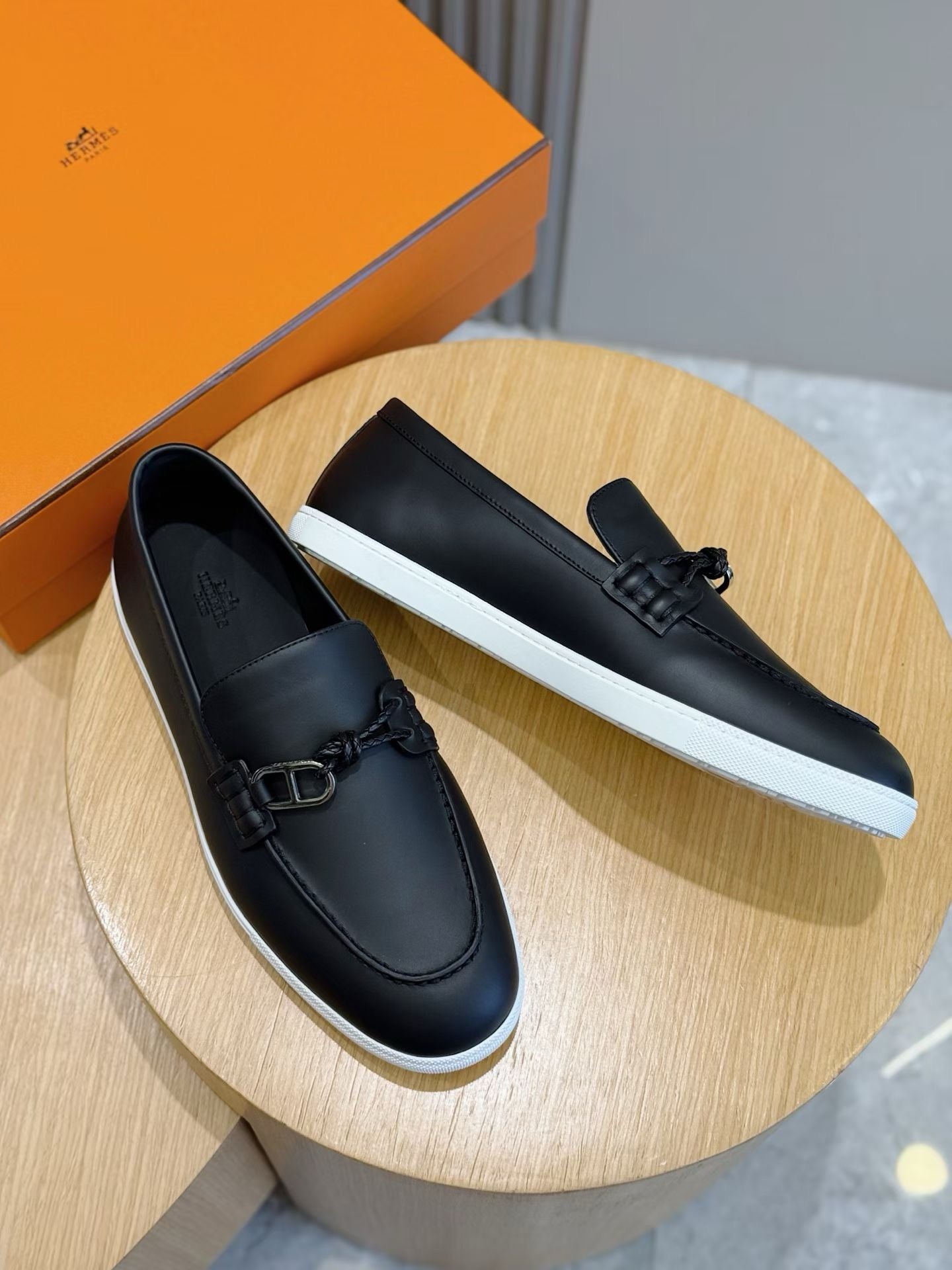 Black Shoes