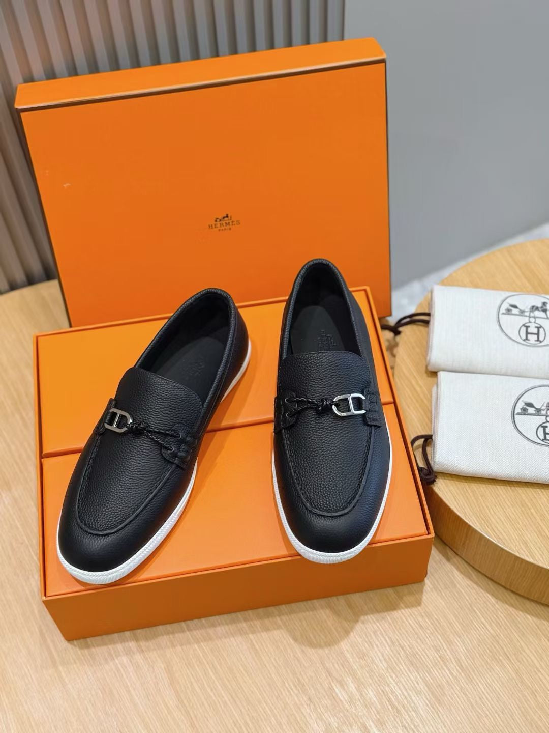 Black Shoes