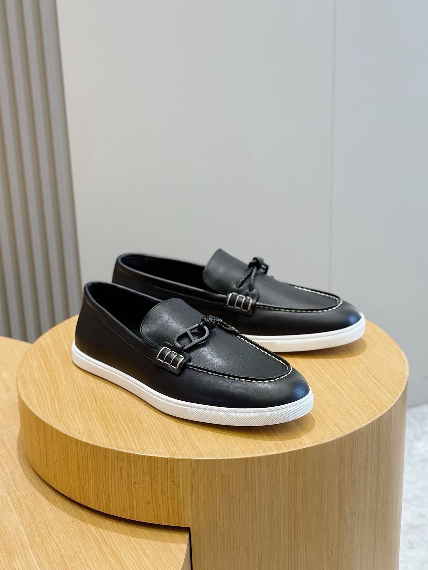 Black Shoes