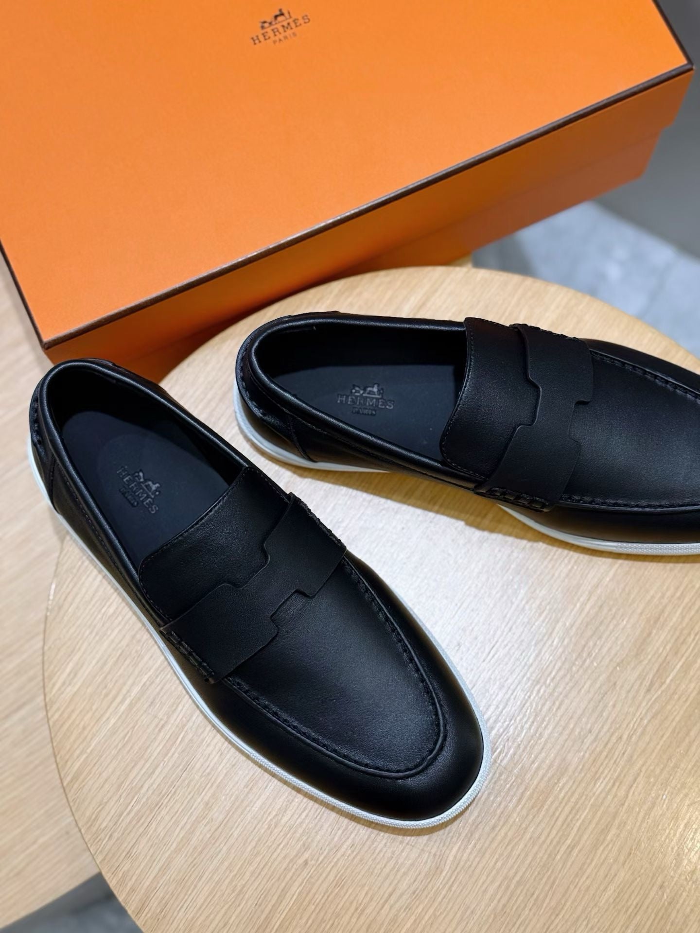 Black and Grey Shoes - FashionHype.xyz