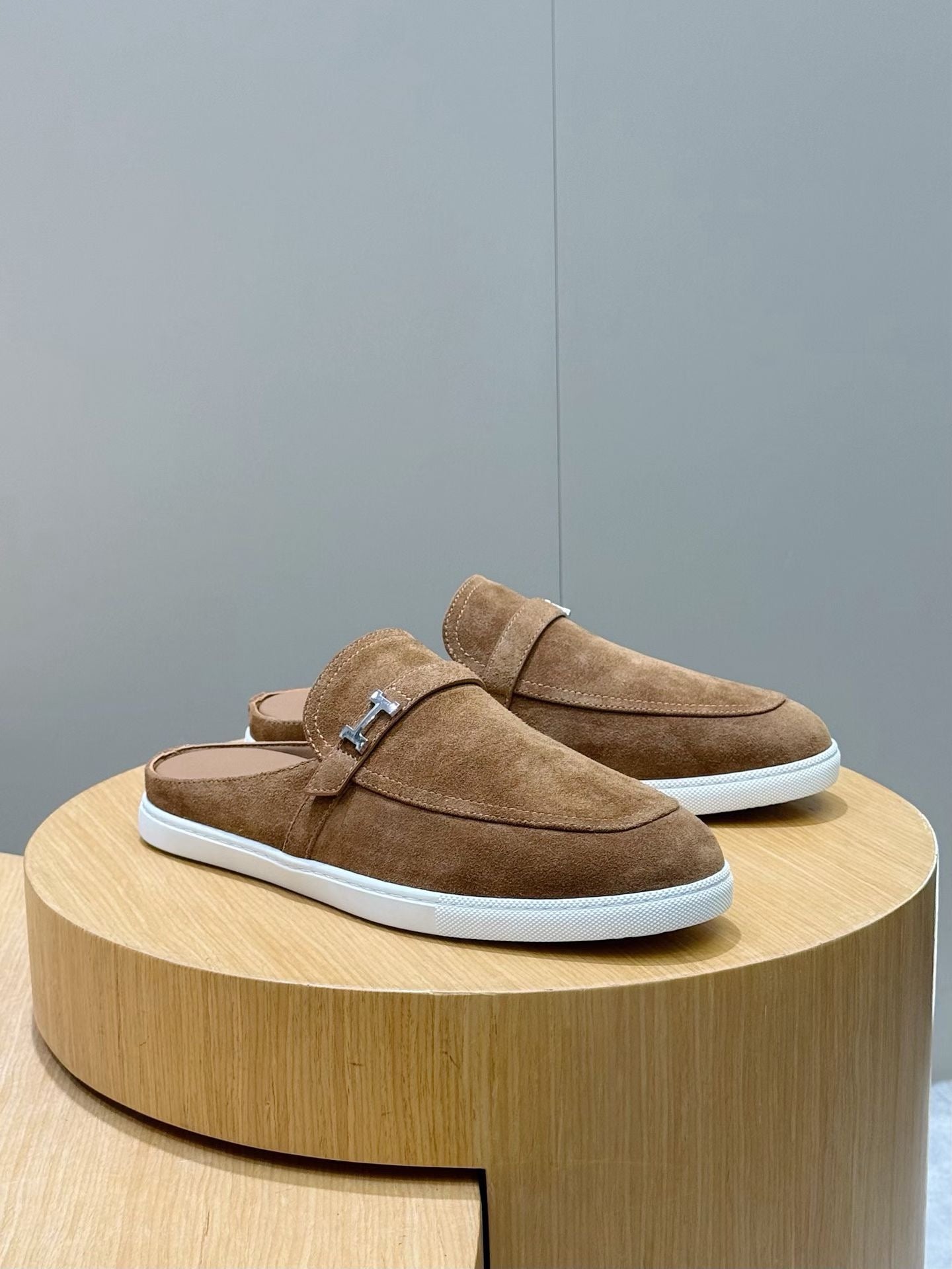 Black, Brown and Dark grey Shoes - FashionHype.xyz