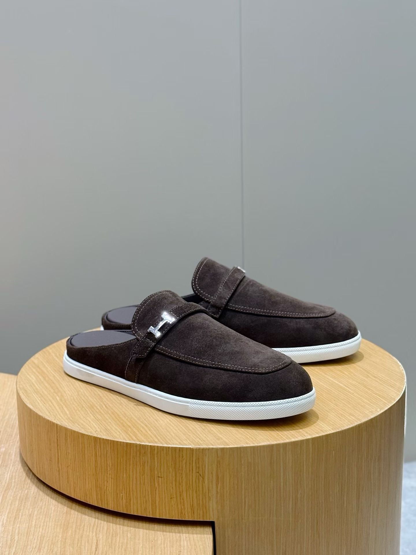 Black, Brown and Dark grey Shoes - FashionHype.xyz
