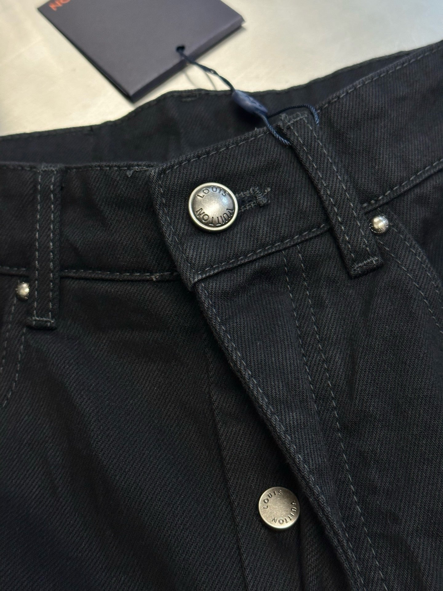 Black Pant - FashionHype.xyz