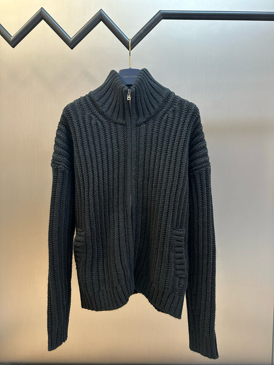 Black Jacket - FashionHype.xyz