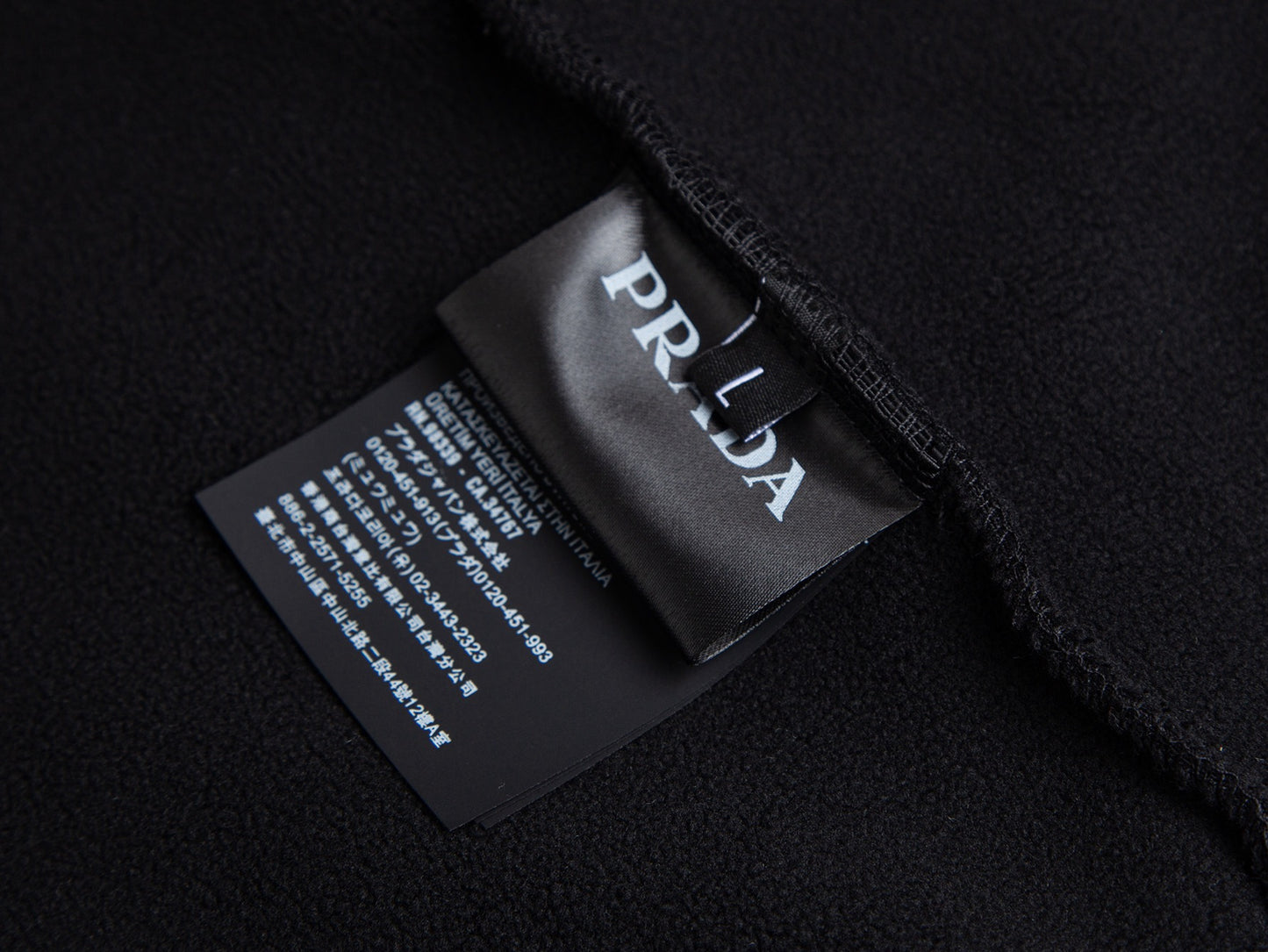 Black Jacket - FashionHype.xyz