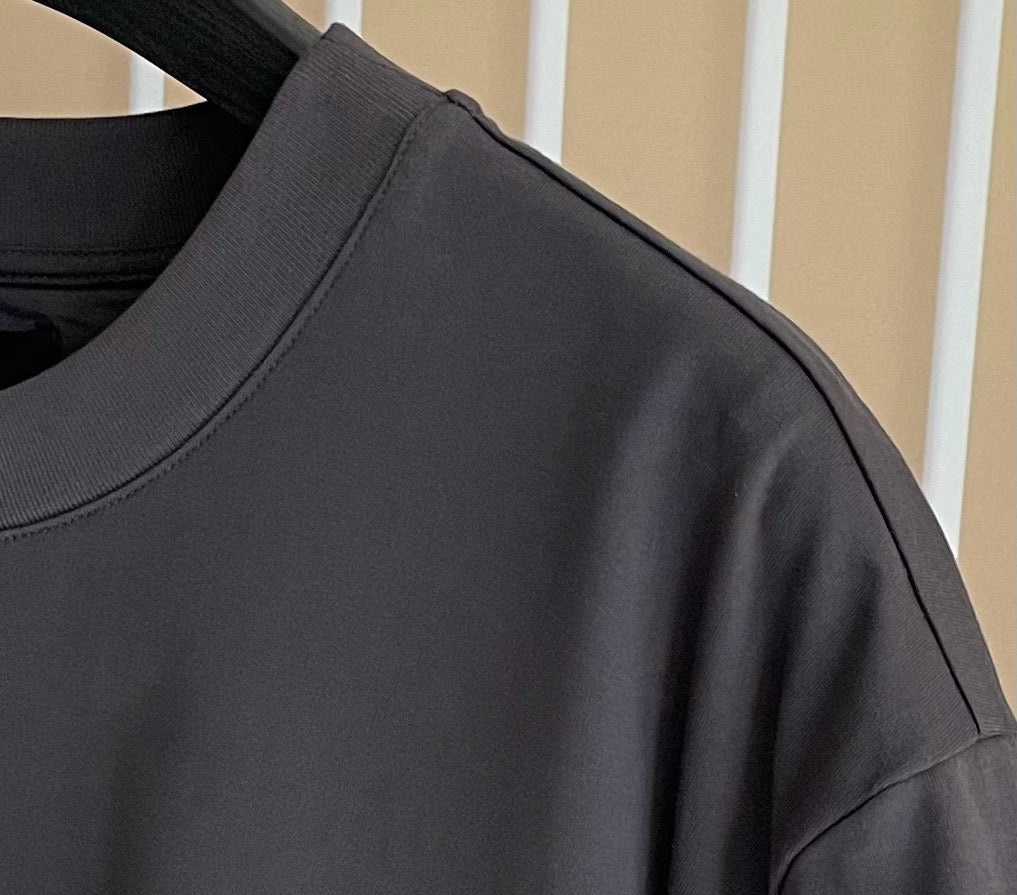 Black and White T-Shirt - FashionHype.xyz