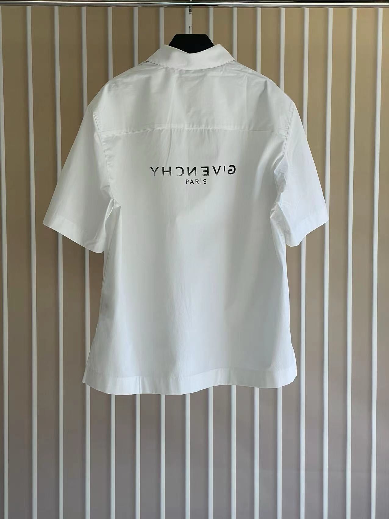 Black and White Shirt - FashionHype.xyz