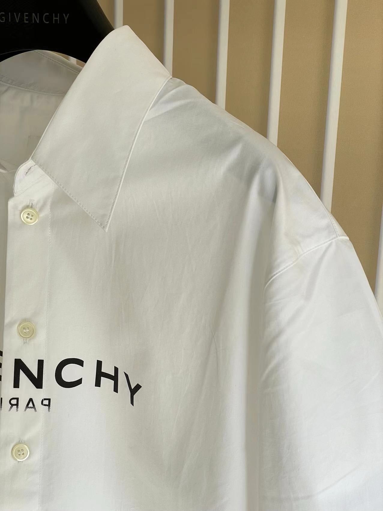 Black and White Shirt - FashionHype.xyz