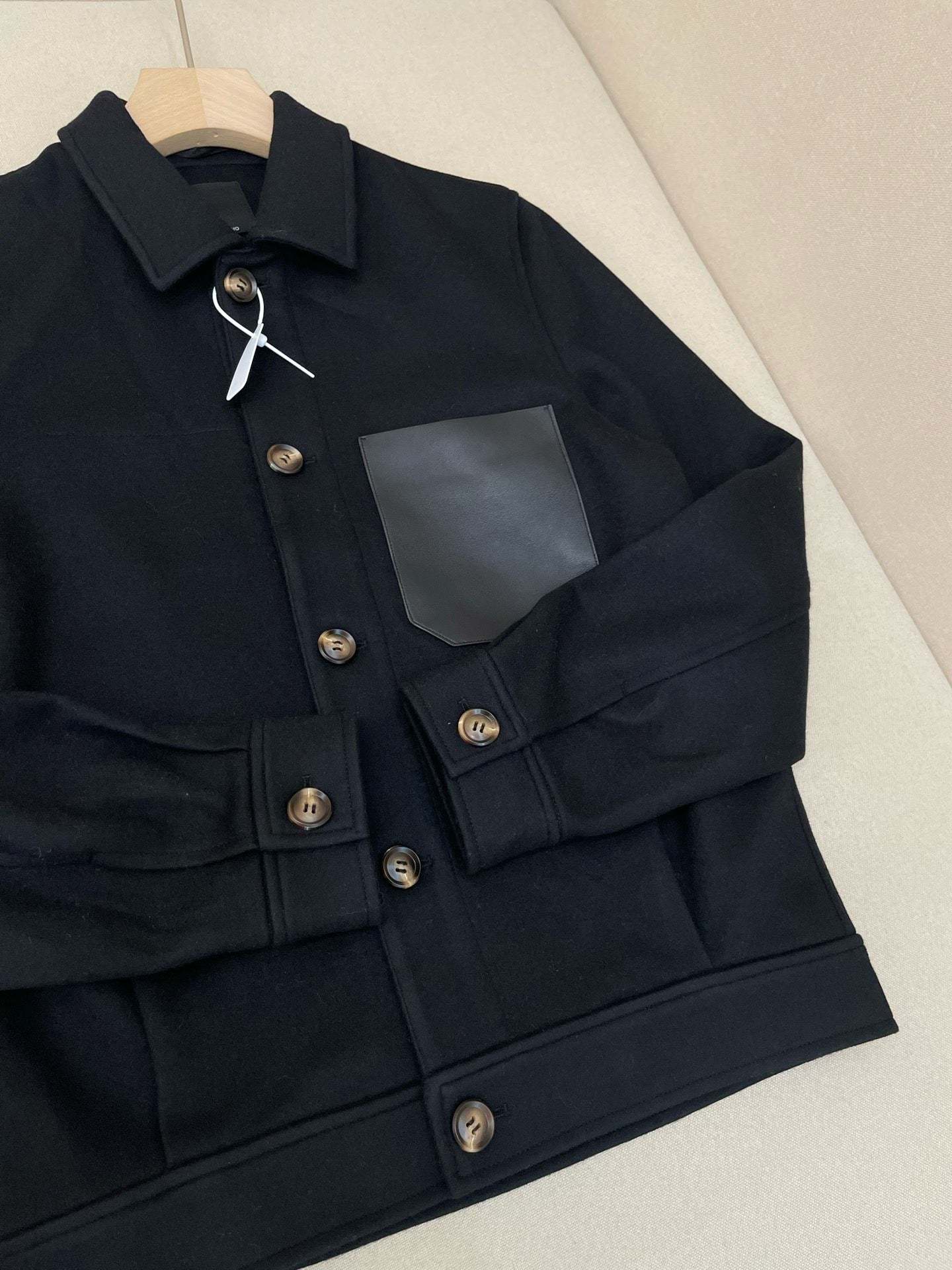 Black Jacket - FashionHype.xyz