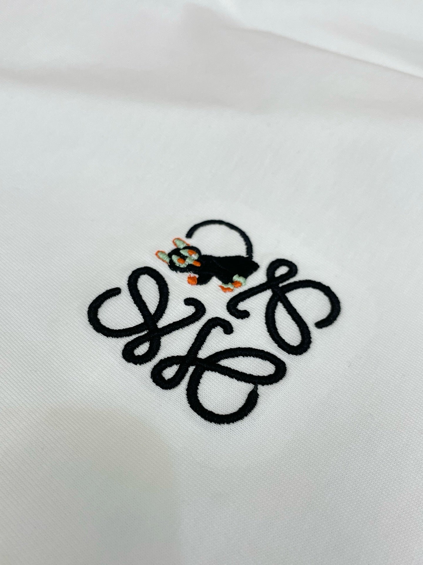 White T-Shirt - FashionHype.xyz