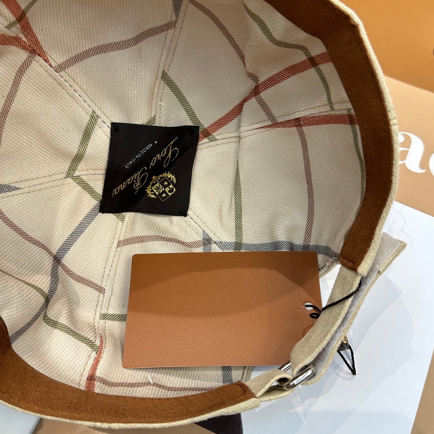 Multi-Color Caps - FashionHype.xyz