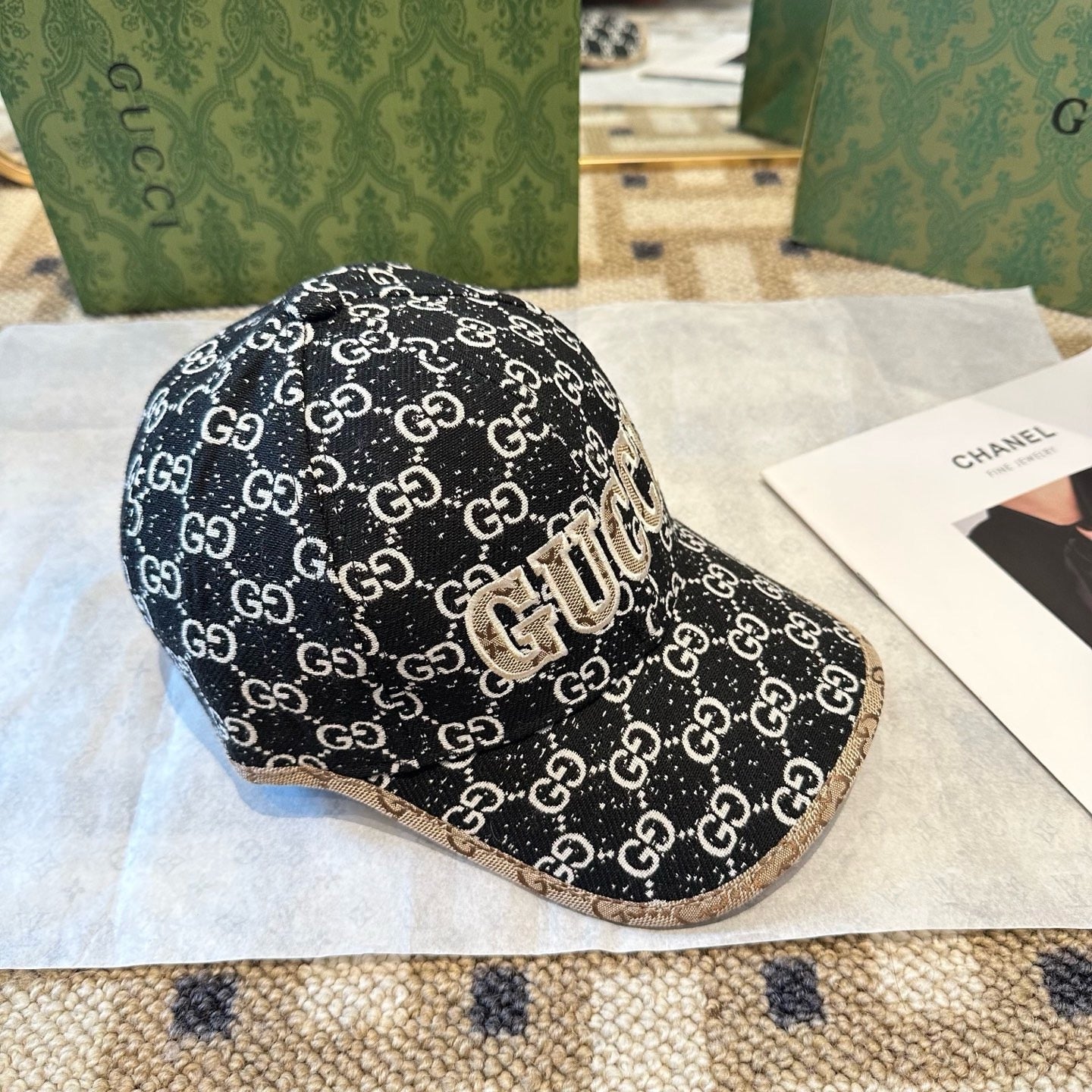 Black white Cap