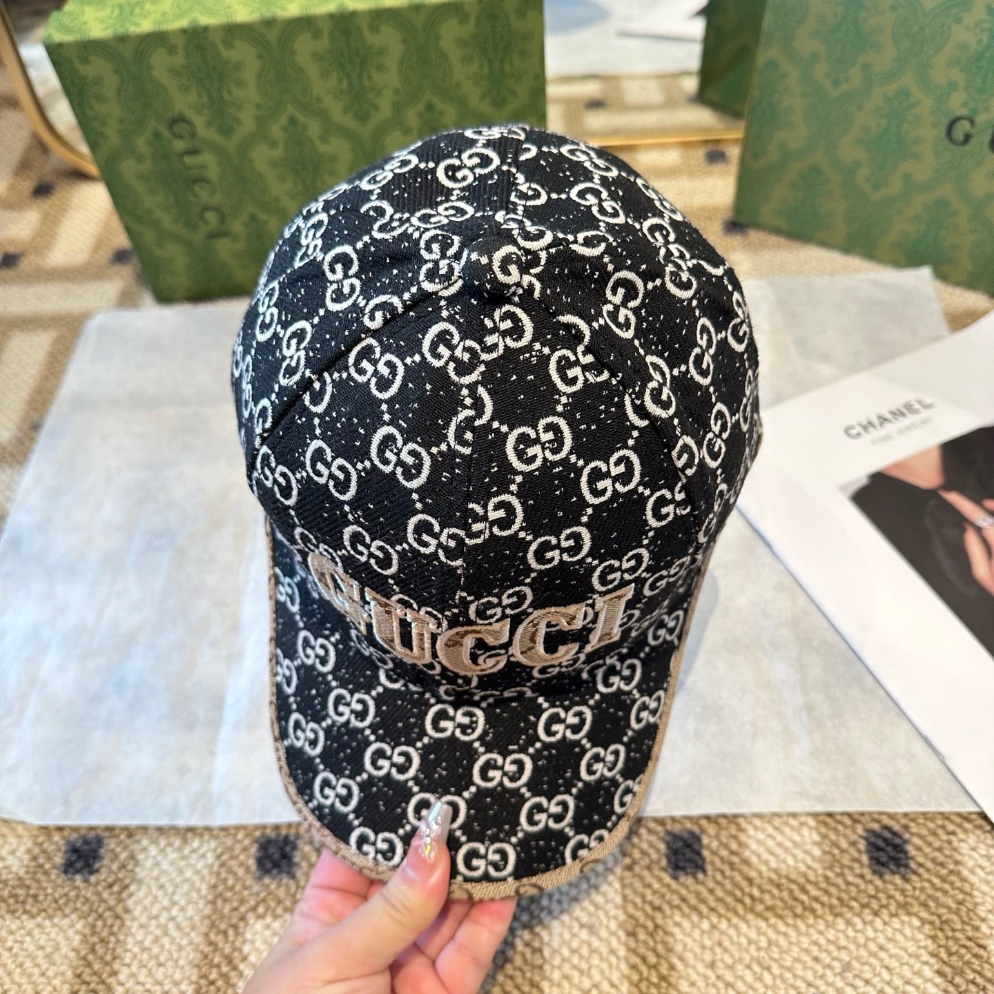 Black white Cap