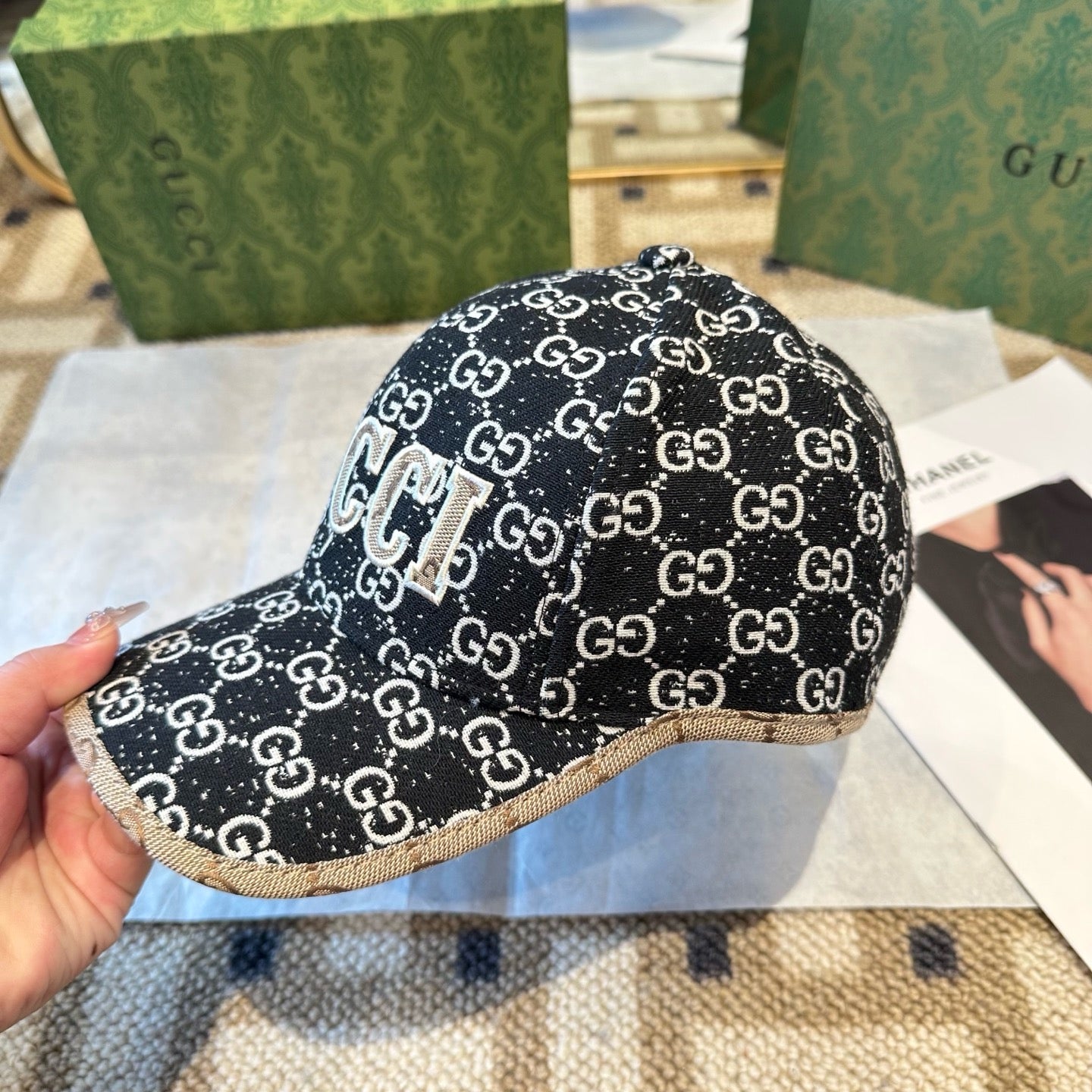 Black white Cap