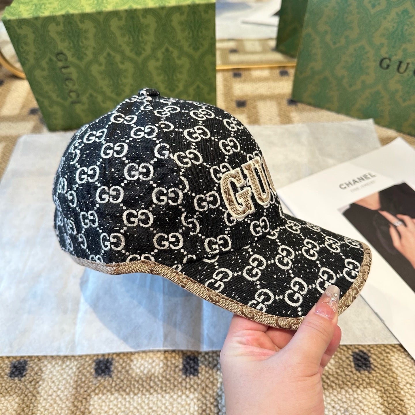 Black white Cap