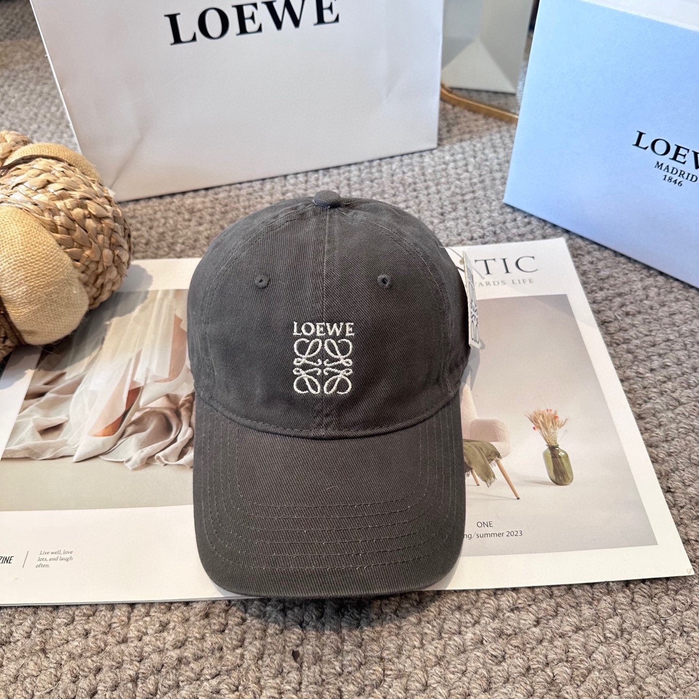 Multi-color Caps - FashionHype.xyz
