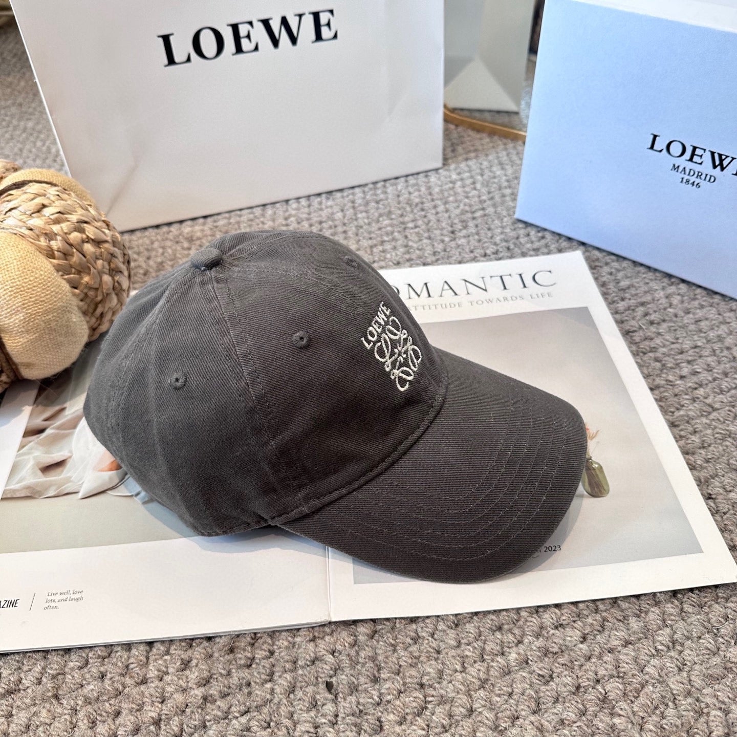Multi-color Caps - FashionHype.xyz