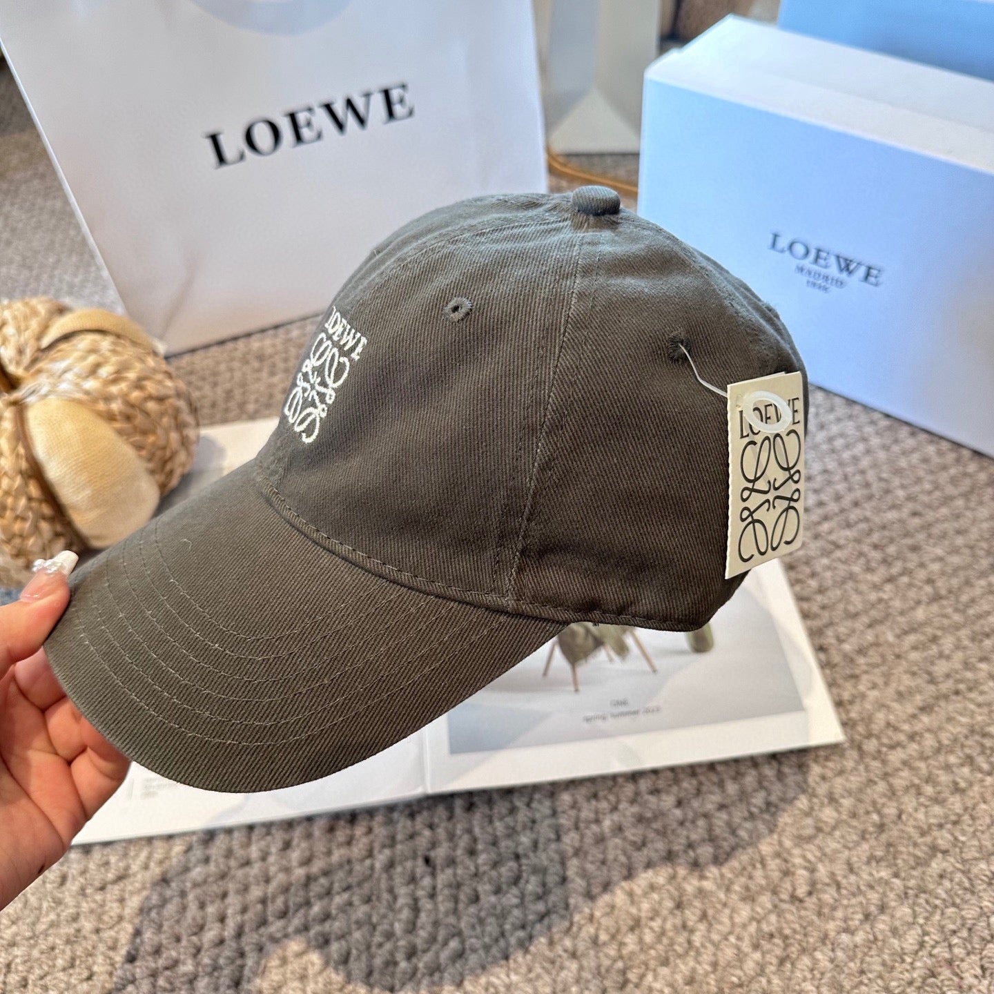 Multi-color Caps - FashionHype.xyz