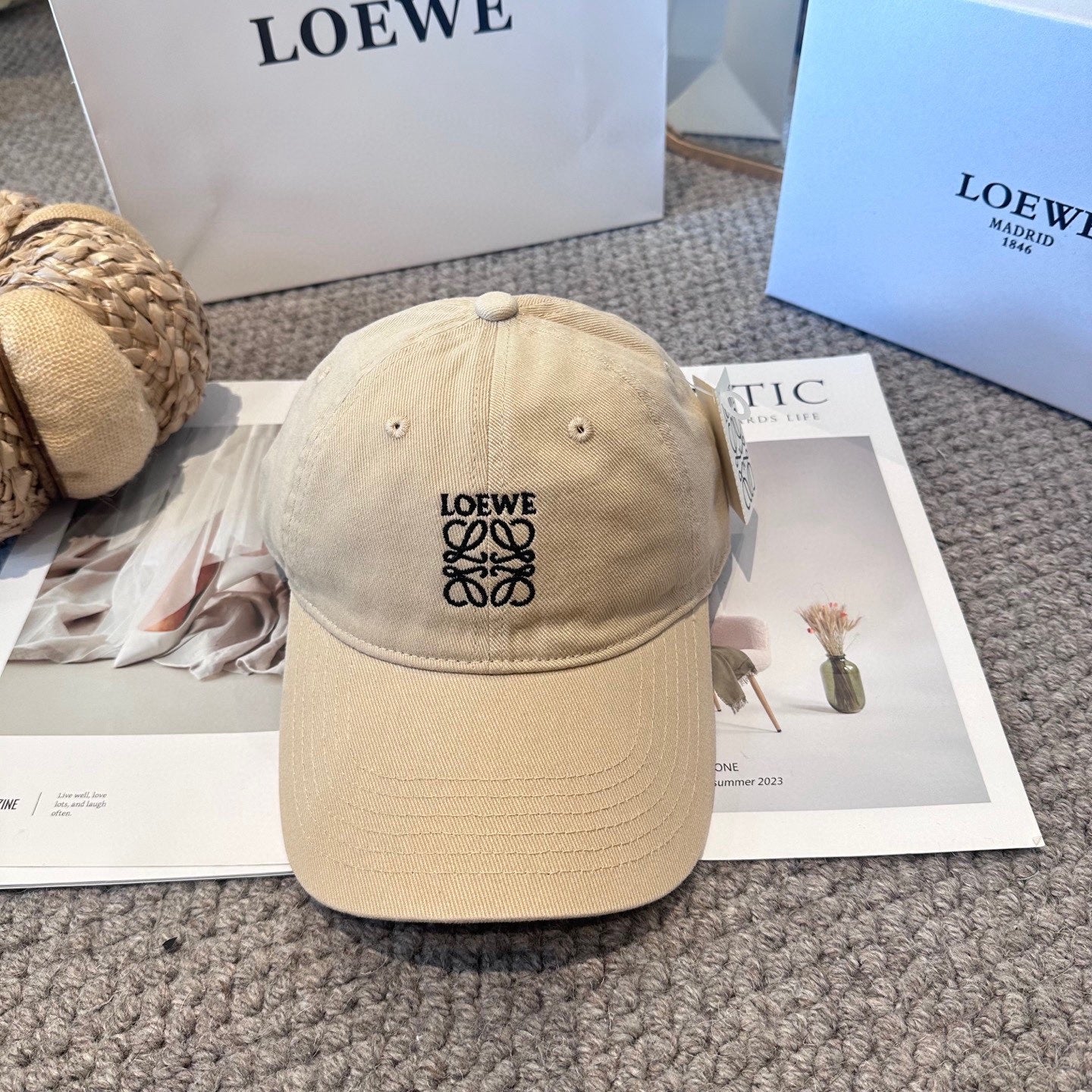 Multi-color Caps - FashionHype.xyz