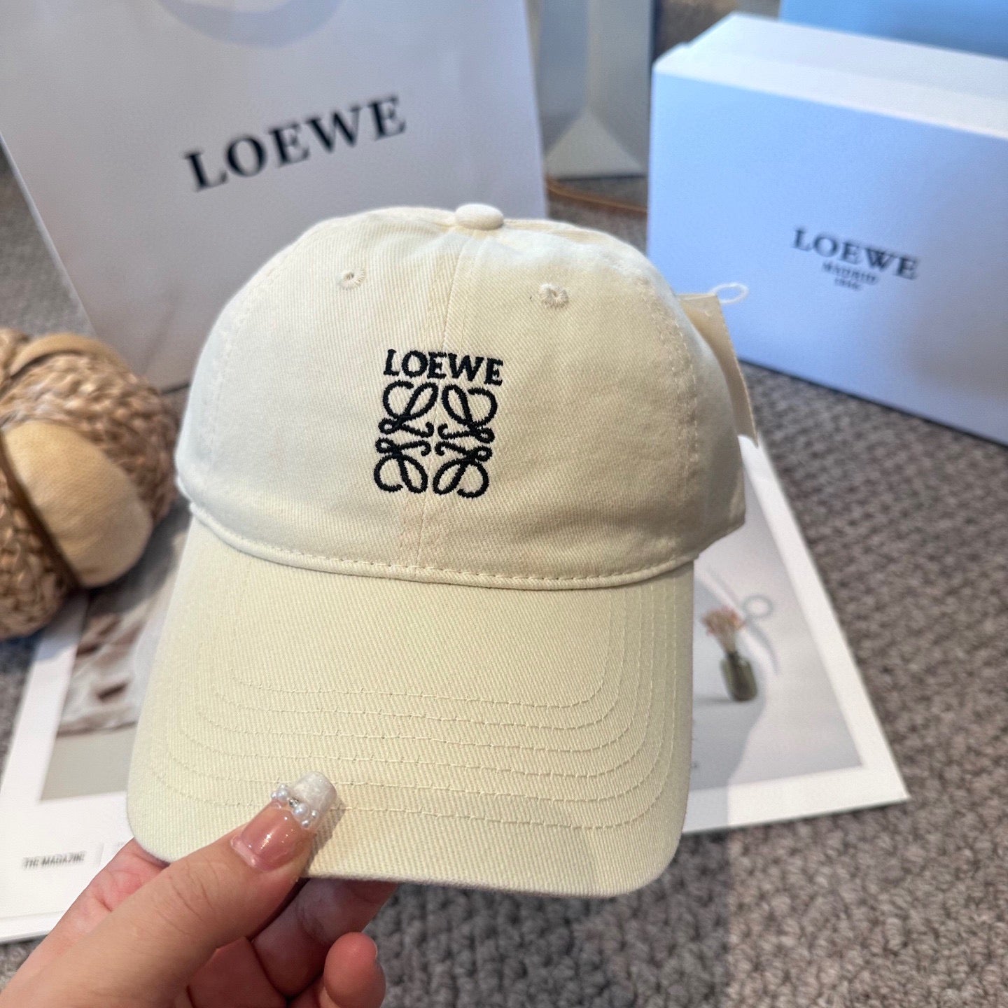 Multi-color Caps - FashionHype.xyz
