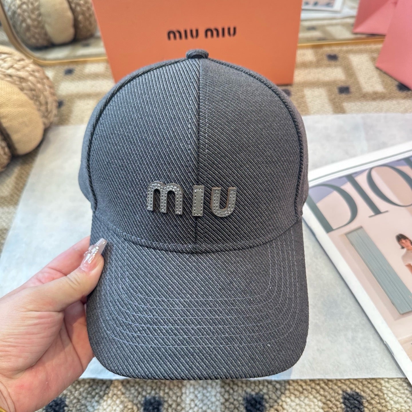Dark grey Cap