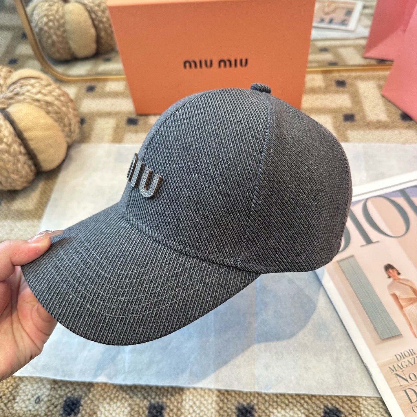 Dark grey Cap