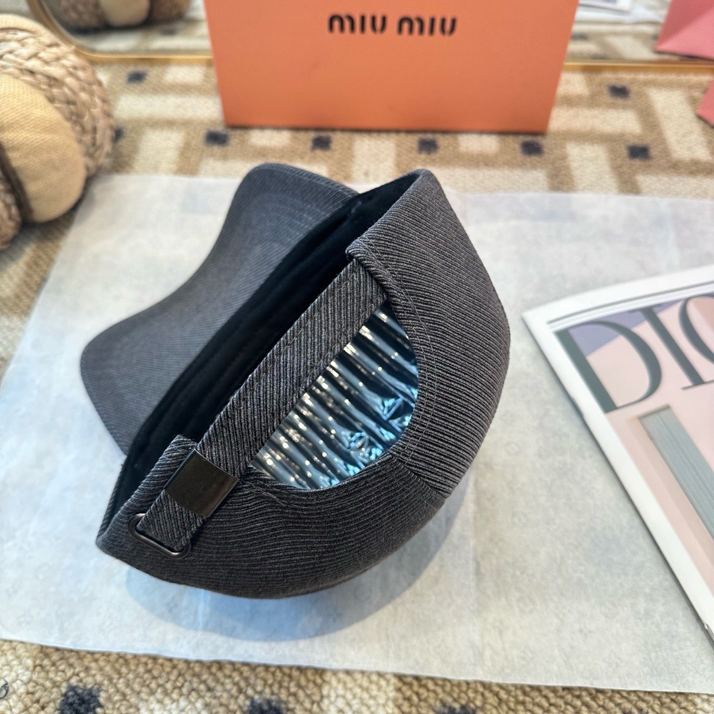 Dark grey Cap