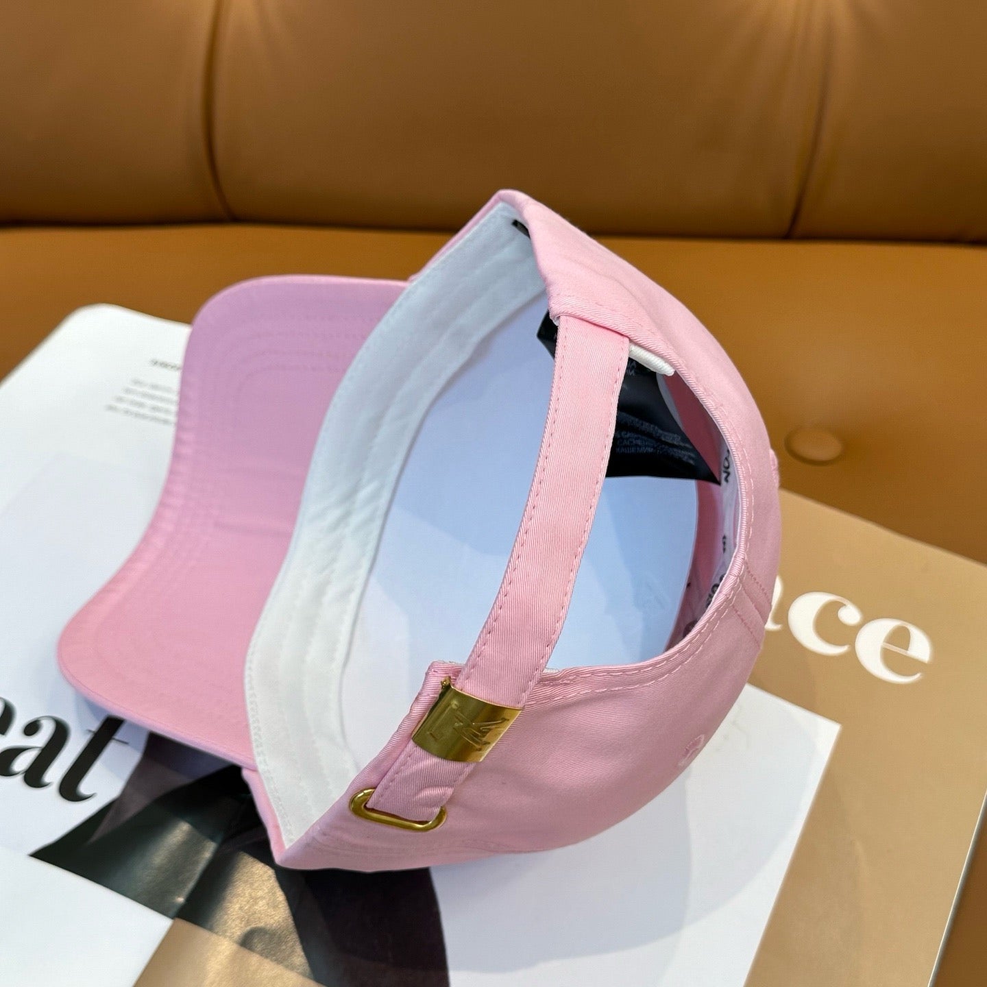 Multi-colors Cap