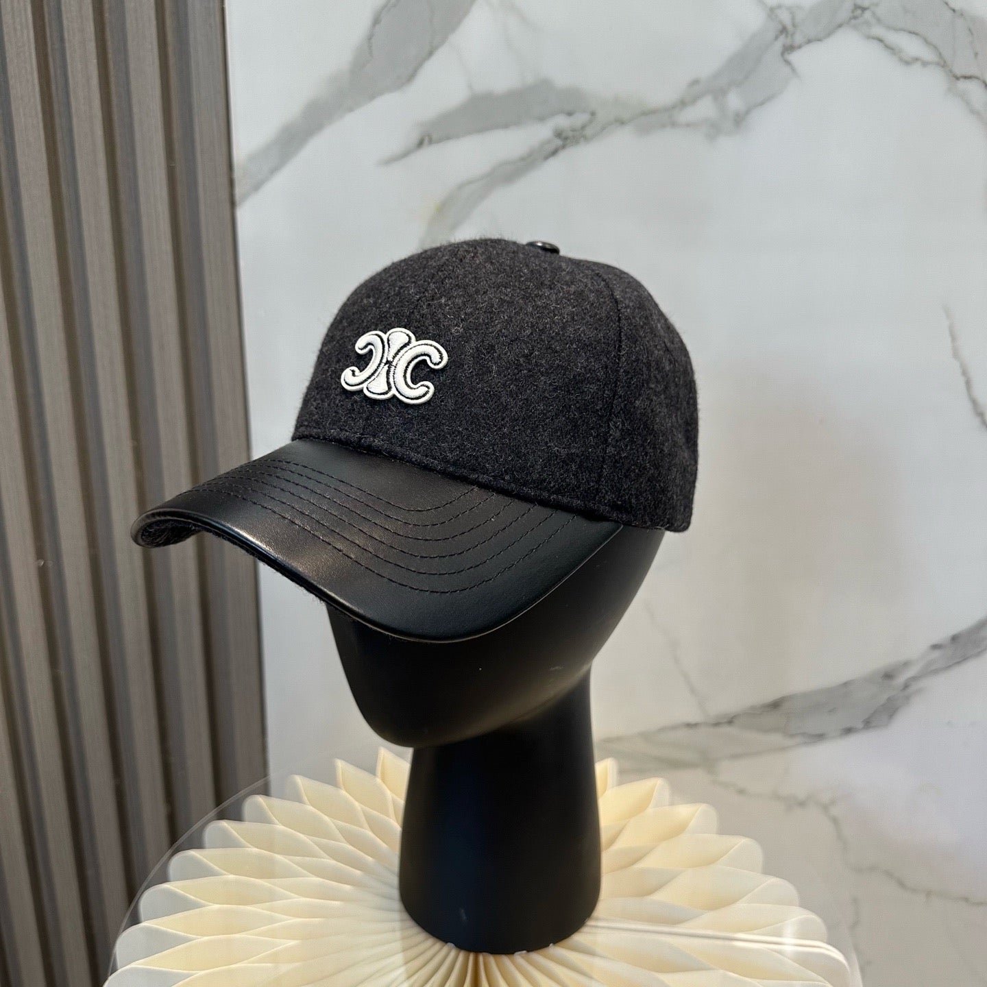 Multi-colors Cap