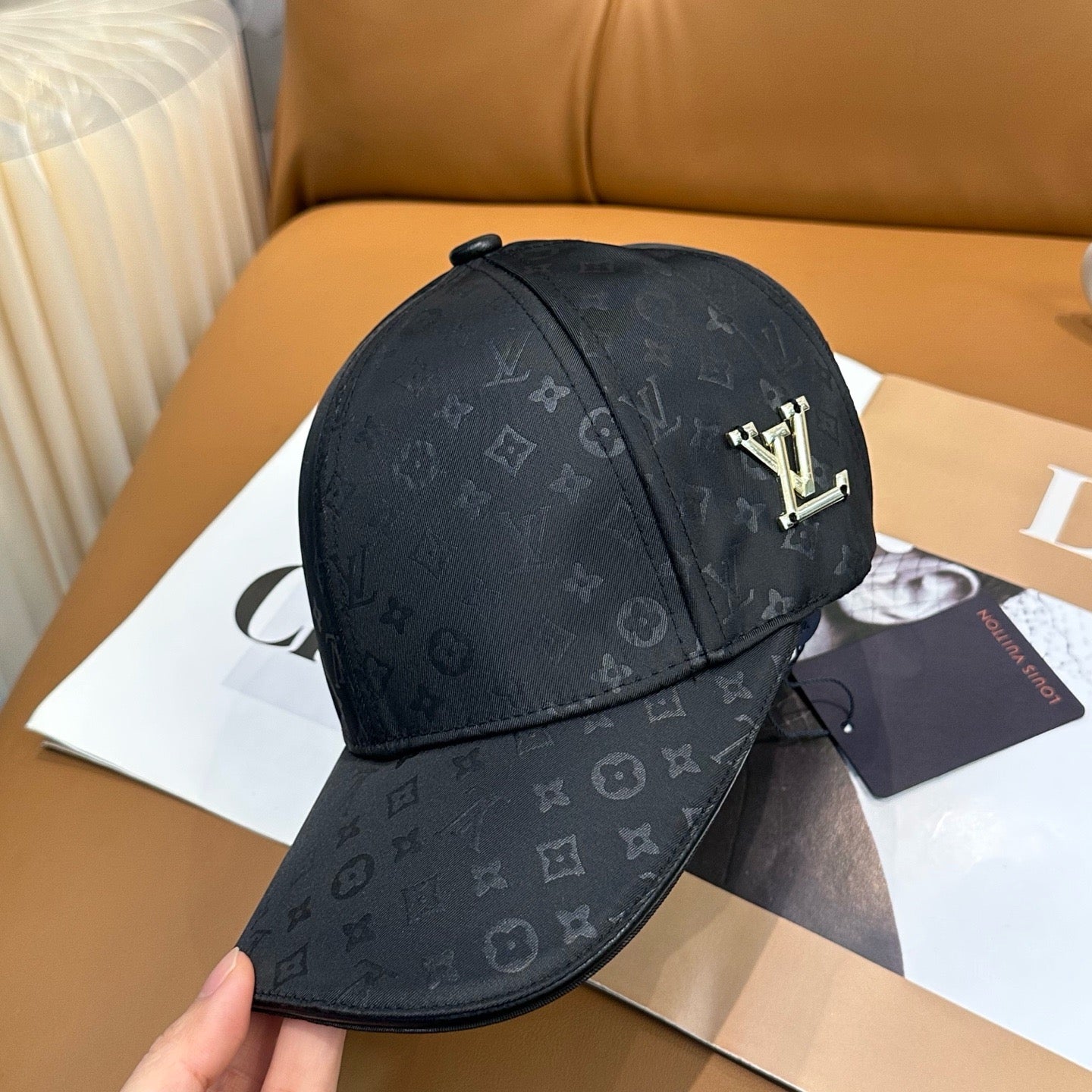 Black and Brown Cap - FashionHype.xyz