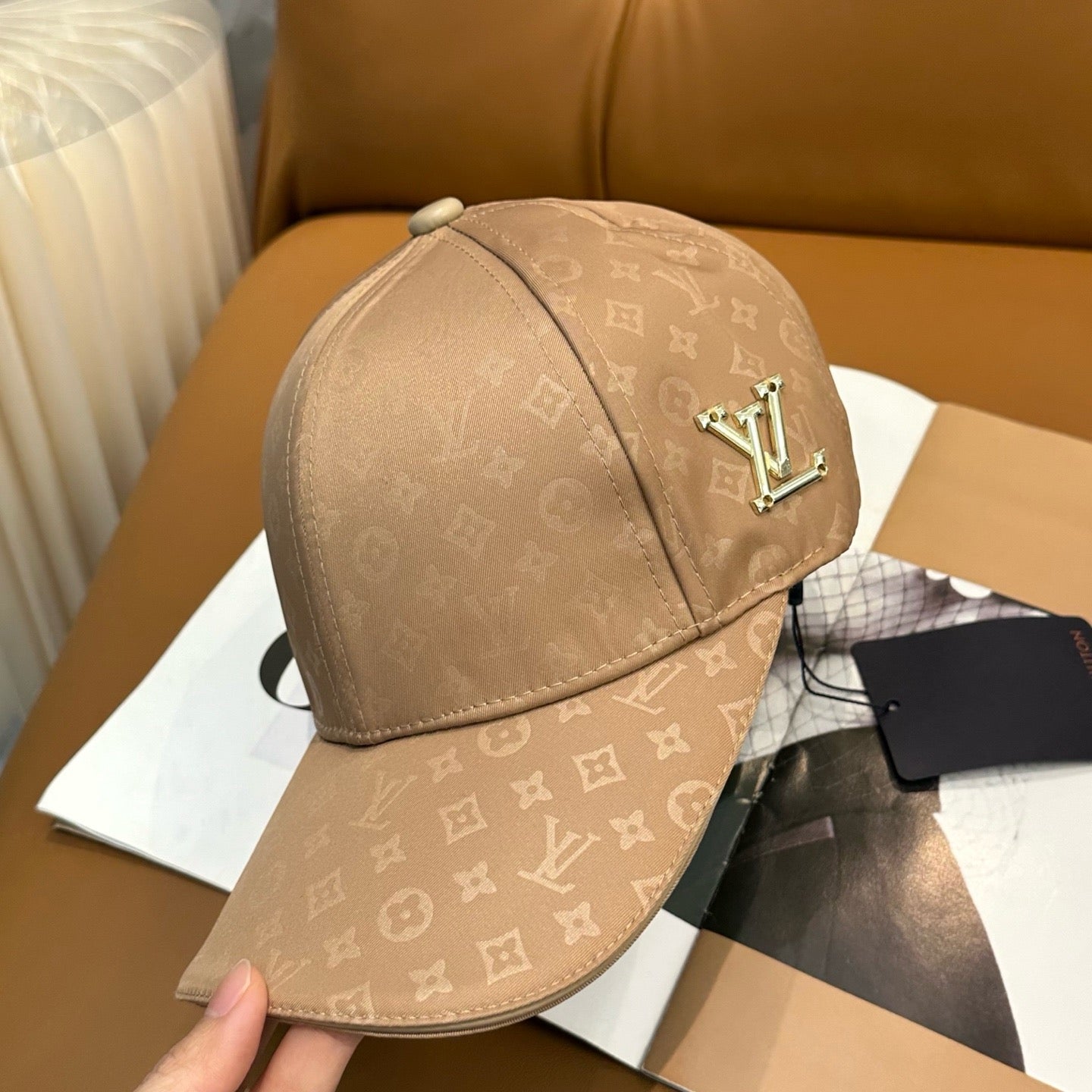 Black and Brown Cap - FashionHype.xyz