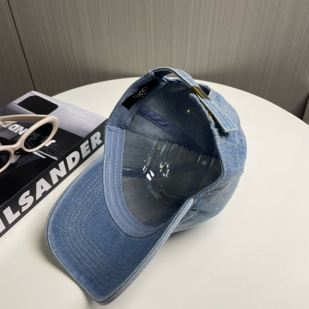 Light Blue, Blue and Charcoal Cap