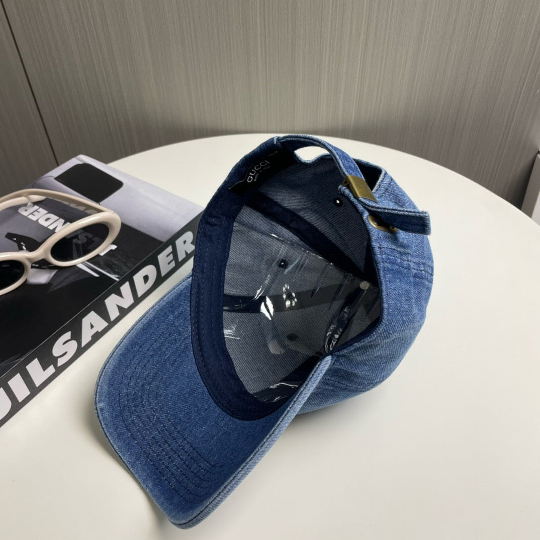 Light Blue, Blue and Charcoal Cap