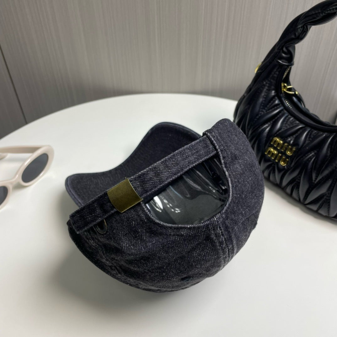 Light Blue, Blue and Charcoal Cap