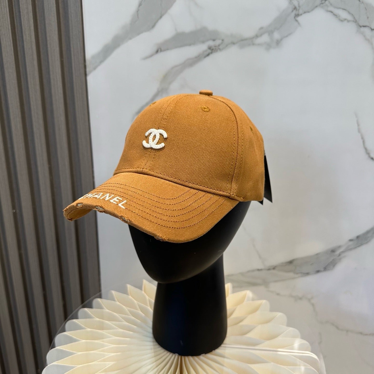 Multi-colors Cap