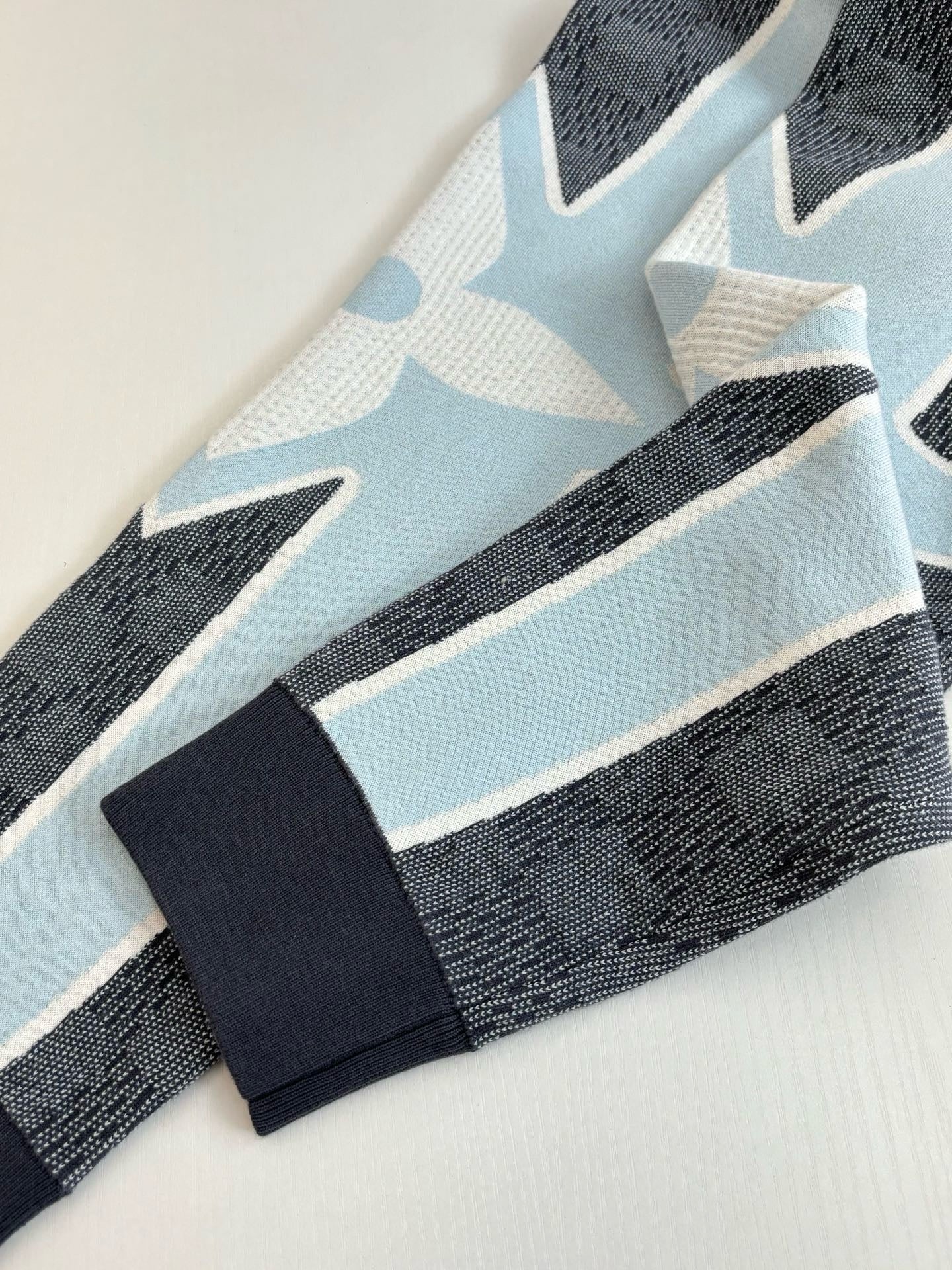 Multi-color Sweatshirt