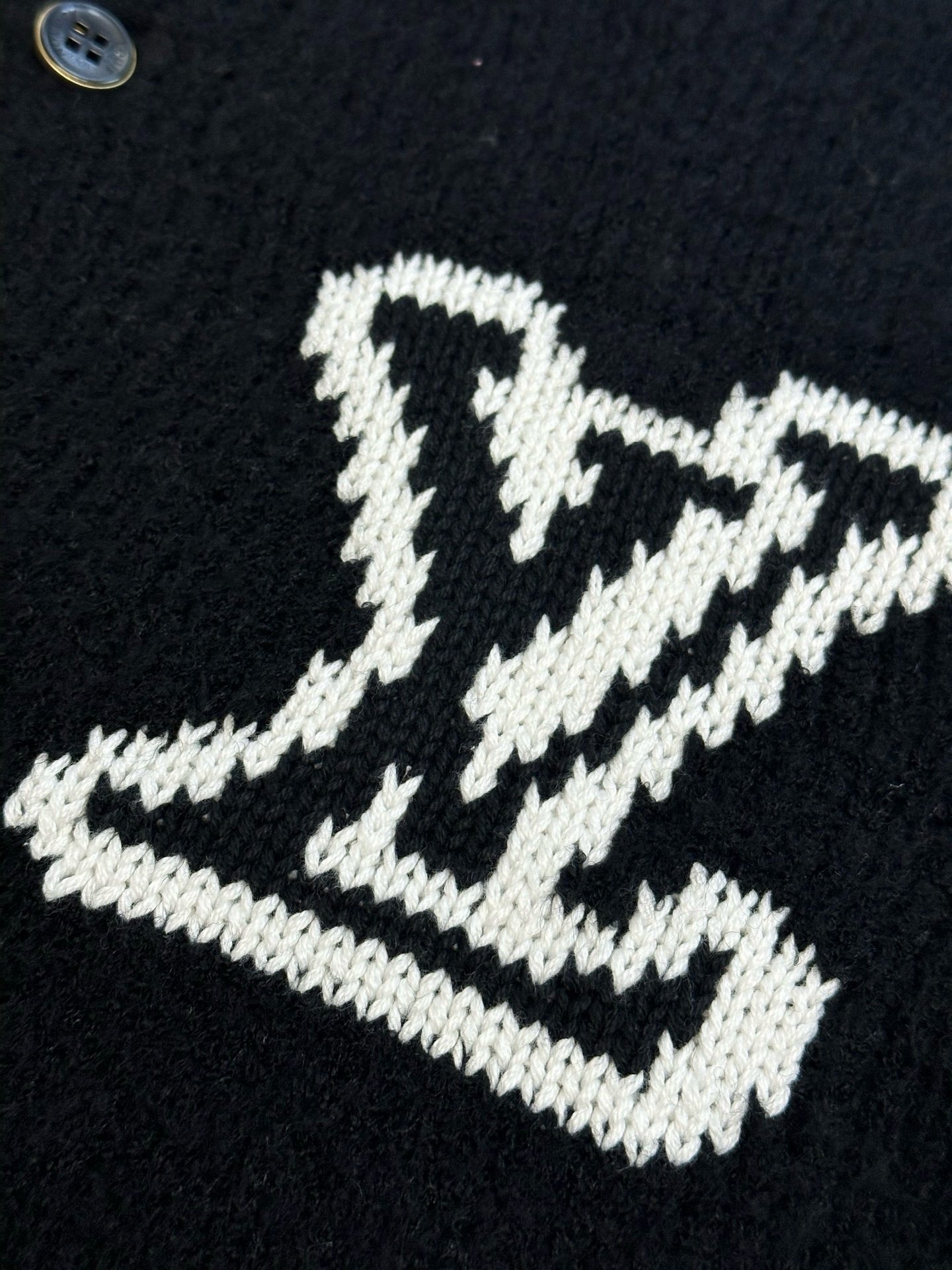 Black Jacket - FashionHype.xyz