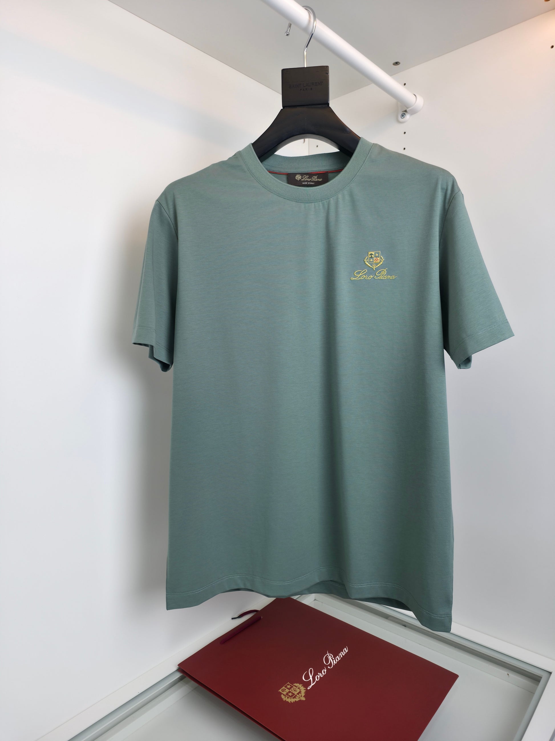 Blue, White, Black and Grey green T-Shirt - FashionHype.xyz