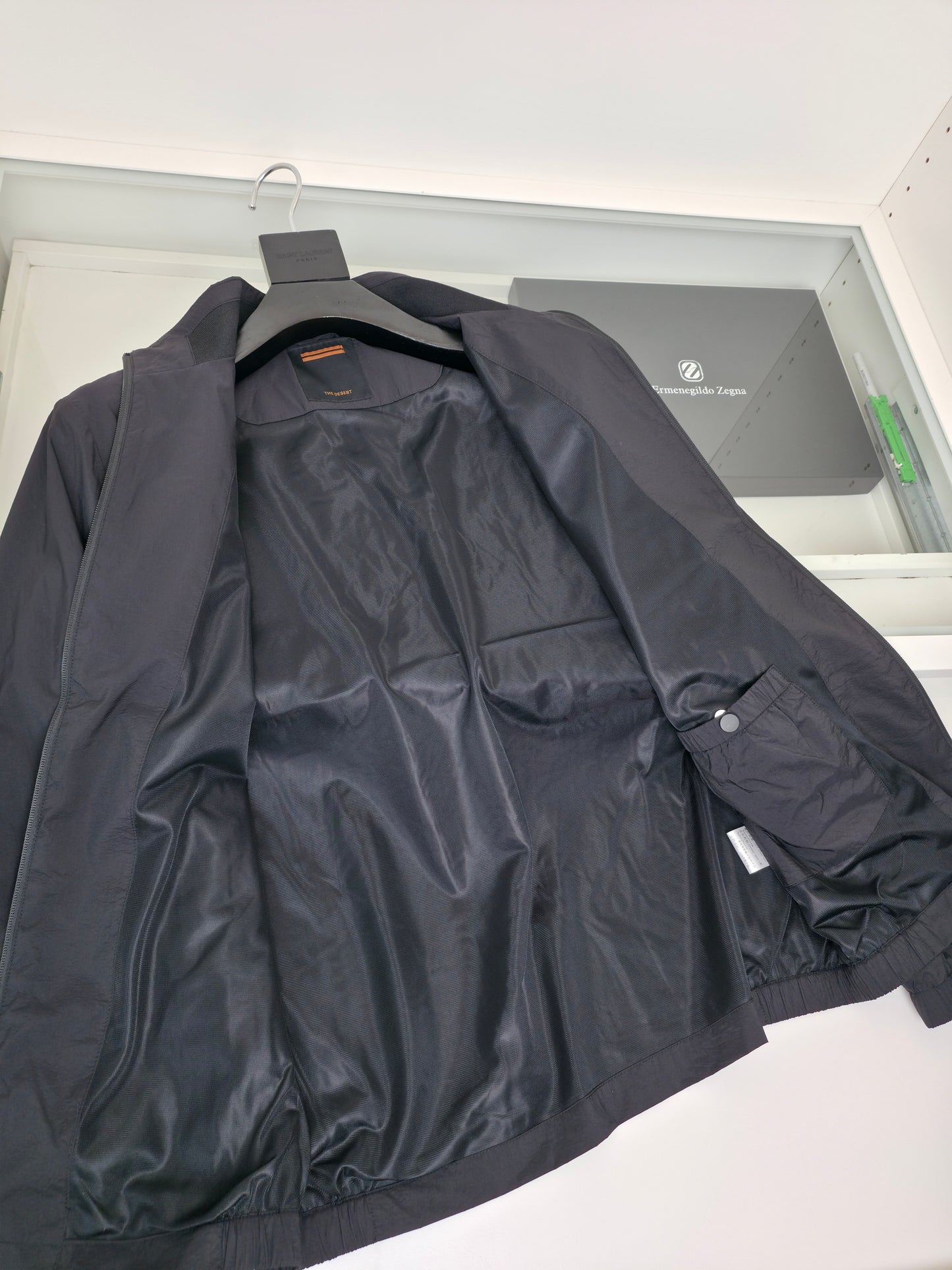 Black Jacket - FashionHype.xyz