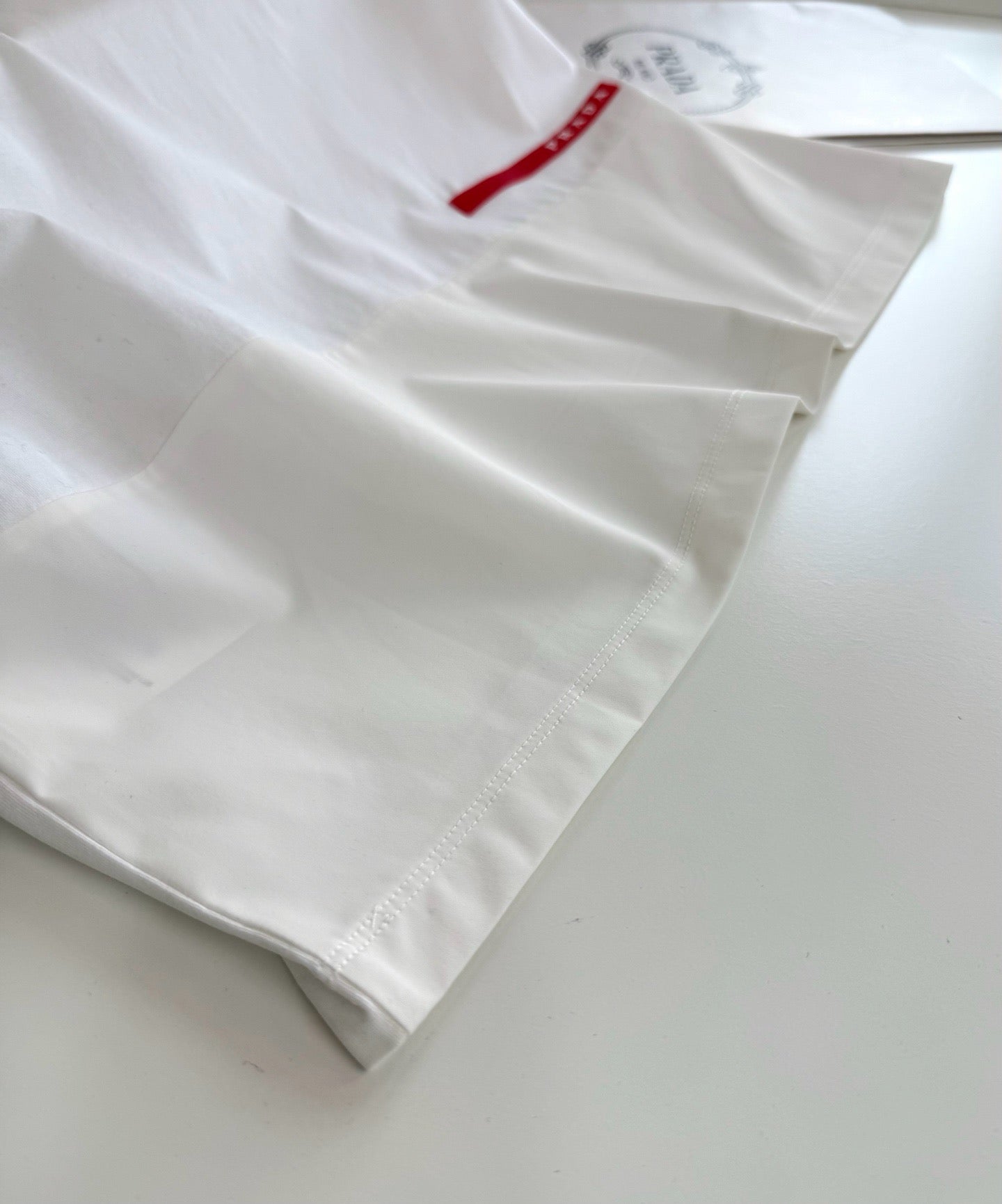 White and Black T-Shirt - FashionHype.xyz