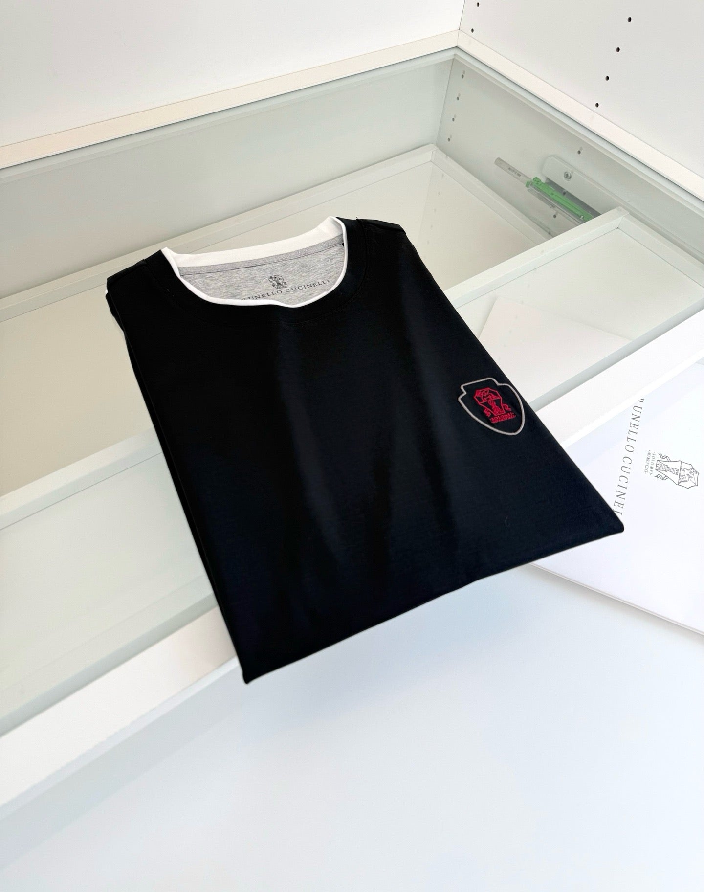 White and Black T-Shirt - FashionHype.xyz