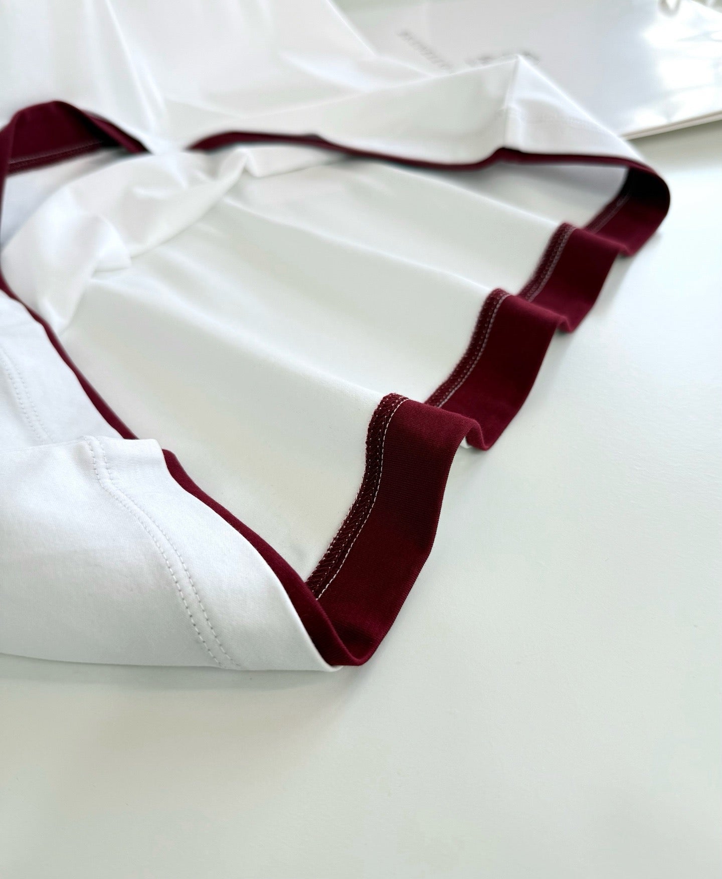 White and Black T-Shirt - FashionHype.xyz