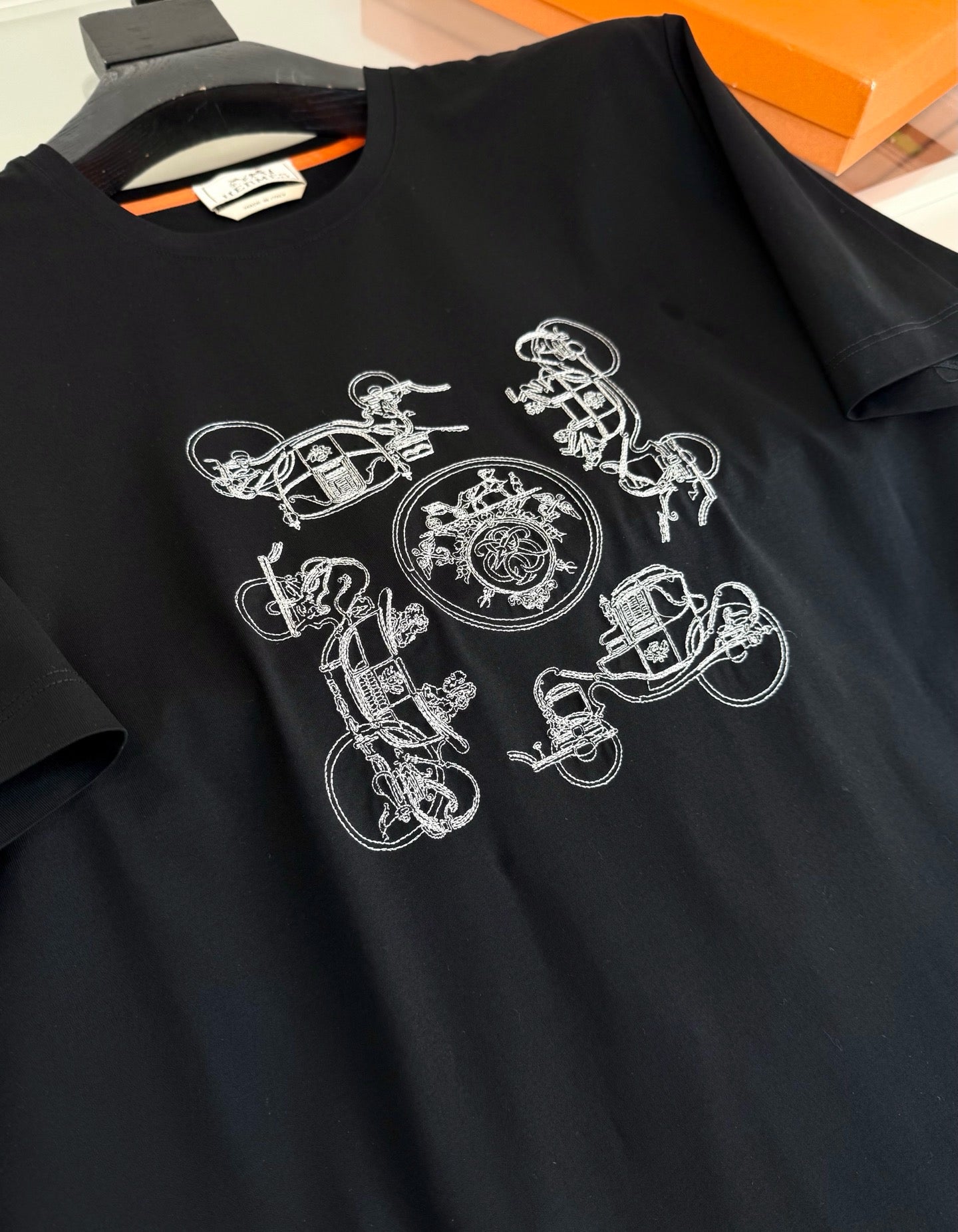 White and Black T-Shirt - FashionHype.xyz